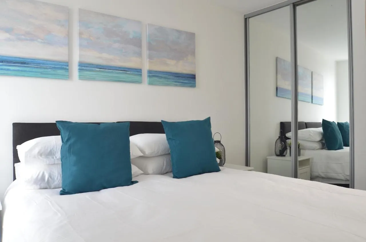 Live It Up In This 14Th Floor Open Plan Apartment With Amazing City Views, Sleeps Up To 6 People! Sheffield Wielka Brytania
